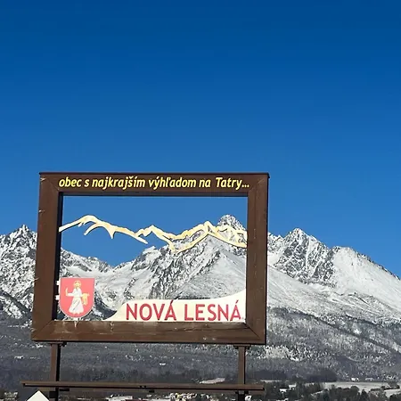 Lägenhet Vyhlad !-apartman 10-nova Lesna