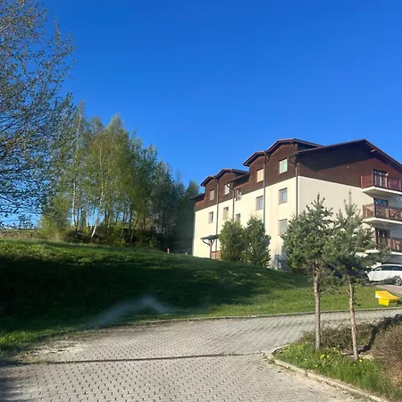 Lägenhet Vyhlad !-apartman 10-nova Lesna Nová Lesná